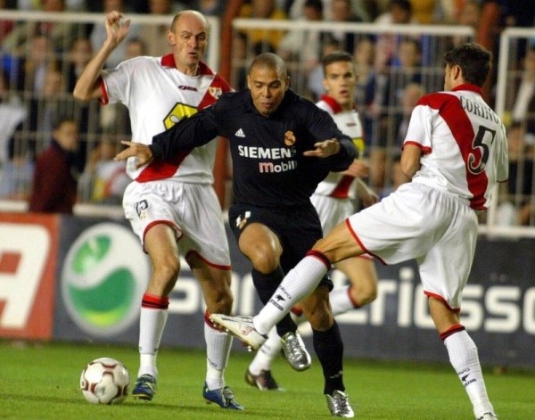 Клуб, в котором все решают болельщики. 10 фактов о сегодняшнем сопернике «Барселоны»
Клуб, в котором все решают болельщики. 10 фактов о сегодняшнем сопернике «Барселоны»