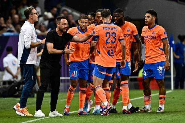 Добро пожаловать в &laquo;Марсель&raquo; Роберто Де Дзерби: новый стиль, шпионы и слухи о мятеже