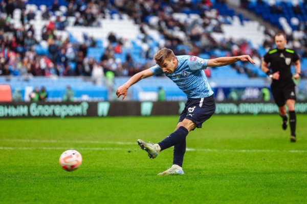 РПЛ, Крылья Советов: ситуация с контрактами, кто может уйти, почему не продлены соглашения с 15 игроками, подробности