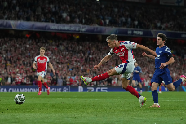 
        &laquo;ПСЖ&raquo; Сафонова в шаге от финала Лиги чемпионов! Парижане обыграли &laquo;Арсенал&raquo; вопреки прогнозам
        
	