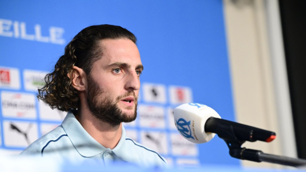 Добро пожаловать в &laquo;Марсель&raquo; Роберто Де Дзерби: новый стиль, шпионы и слухи о мятеже