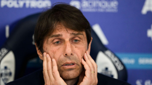 Итальянский триллер. «Интер» и «Наполи» устроили историческую битву за Скудетто Итальянский триллер. «Интер» и «Наполи» устроили историческую битву за Скудетто