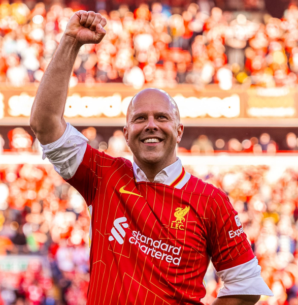 Слот в «Лидсе», Аморим в «Ливерпуле», Хау в «Селтике»: как топ-тренеры АПЛ едва не выбрали неправильный путь Слот в «Лидсе», Аморим в «Ливерпуле», Хау в «Селтике»: как топ-тренеры АПЛ едва не выбрали неправильный путь