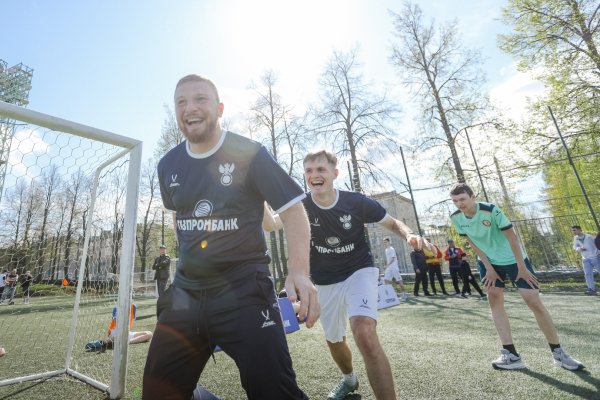 РФС провёл фестиваль «Газпромбанк. Урок футбола» в Чебоксарах РФС провёл фестиваль «Газпромбанк. Урок футбола» в Чебоксарах