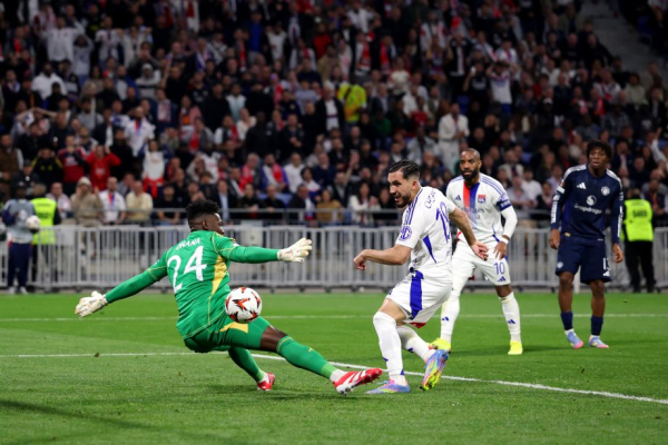 Манчестер Юнайтед &mdash; Лион, Лига Европы, 17 апреля 2025: почему критикуют Андре Онана, статистика вратаря, конфликт с Матичем