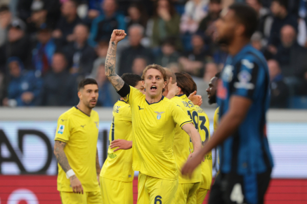 &laquo;Лацио&raquo; обыграл &laquo;Аталанту&raquo; в Бергамо и вернулся в гонку за ЛЧ