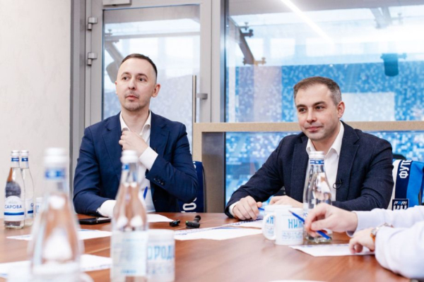 Виктора Гончаренко могут уволить из Пари НН, что об этом известно, подробности, результаты клуба в РПЛ-2024/2025, календарь