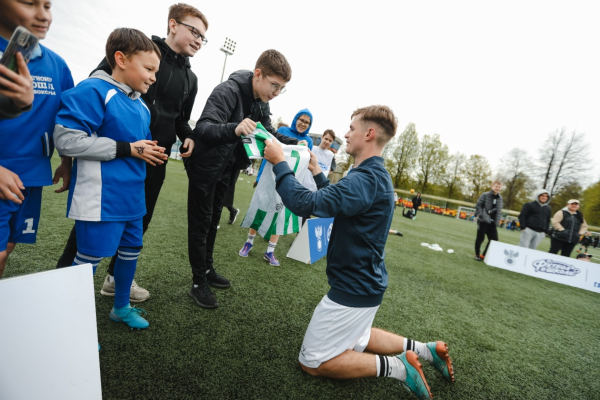 РФС провёл фестиваль «Газпромбанк. Урок футбола» в Чебоксарах РФС провёл фестиваль «Газпромбанк. Урок футбола» в Чебоксарах