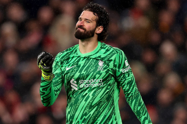 Какой Ливерпуль сильнее — при Клоппе или при Слоте: сравнение составов 2020-го и 2025-го, Салах, ван Дейк, Алисон, статистика Какой Ливерпуль сильнее — при Клоппе или при Слоте: сравнение составов 2020-го и 2025-го, Салах, ван Дейк, Алисон, статистика