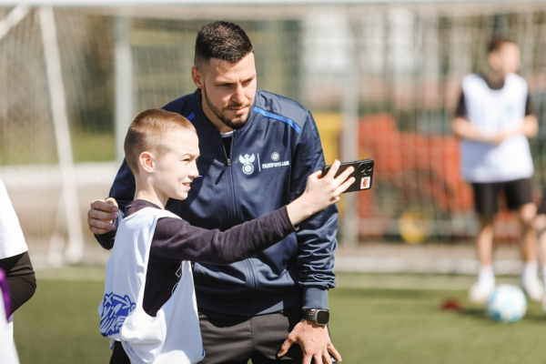 РФС провёл фестиваль «Газпромбанк. Урок футбола» в Чебоксарах РФС провёл фестиваль «Газпромбанк. Урок футбола» в Чебоксарах