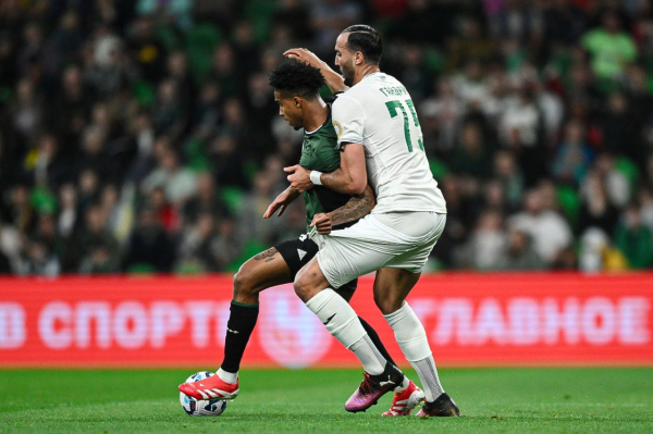 
        &laquo;Краснодар&raquo; не сломался! &laquo;Быки&raquo; нанесли &laquo;Ахмату&raquo; первое весеннее поражение и опережают &laquo;Зенит&raquo; в чемпионской гонке
        
	