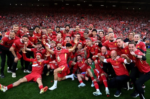 Какой Ливерпуль сильнее — при Клоппе или при Слоте: сравнение составов 2020-го и 2025-го, Салах, ван Дейк, Алисон, статистика Какой Ливерпуль сильнее — при Клоппе или при Слоте: сравнение составов 2020-го и 2025-го, Салах, ван Дейк, Алисон, статистика