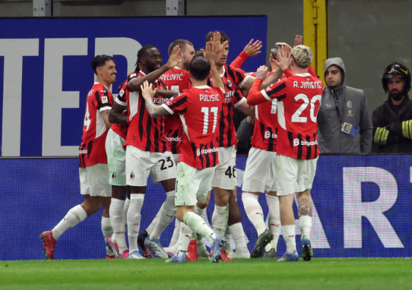 &laquo;Милан&raquo; разрушил мечту &laquo;Интера&raquo; о требле. &laquo;Нерадзурри&raquo; разгромлены в полуфинале Кубка